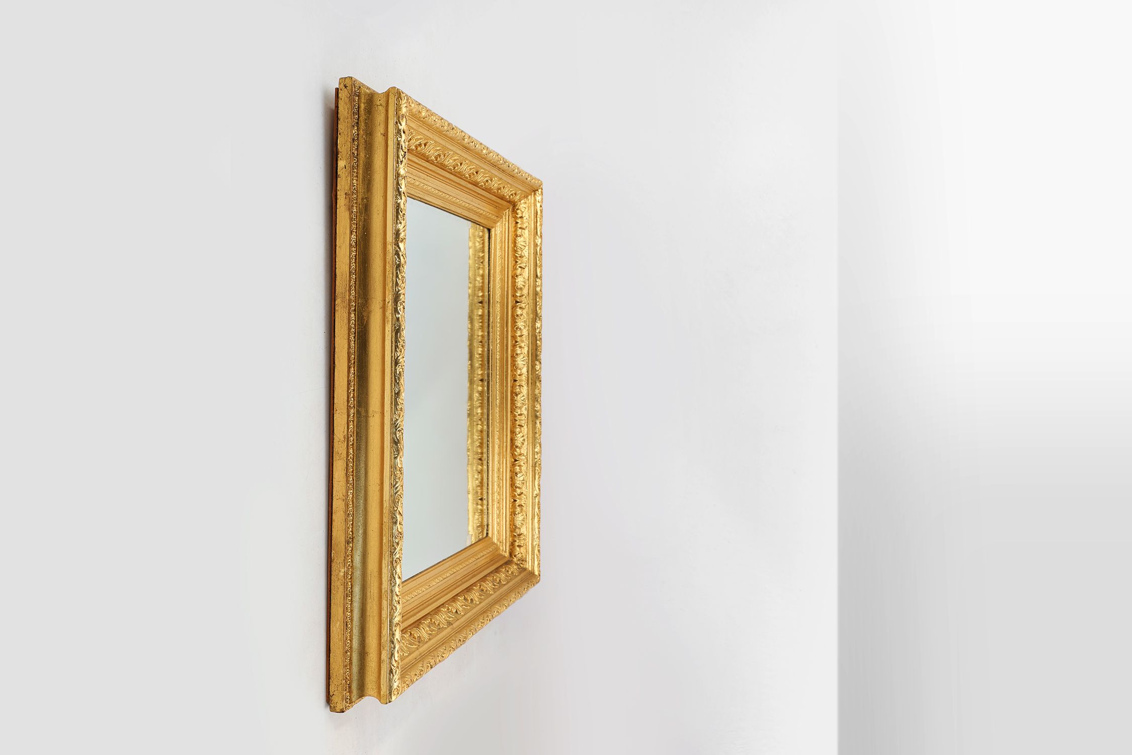 Baroque gilt facet cut wall mirror in wood, France 1850thumbnail